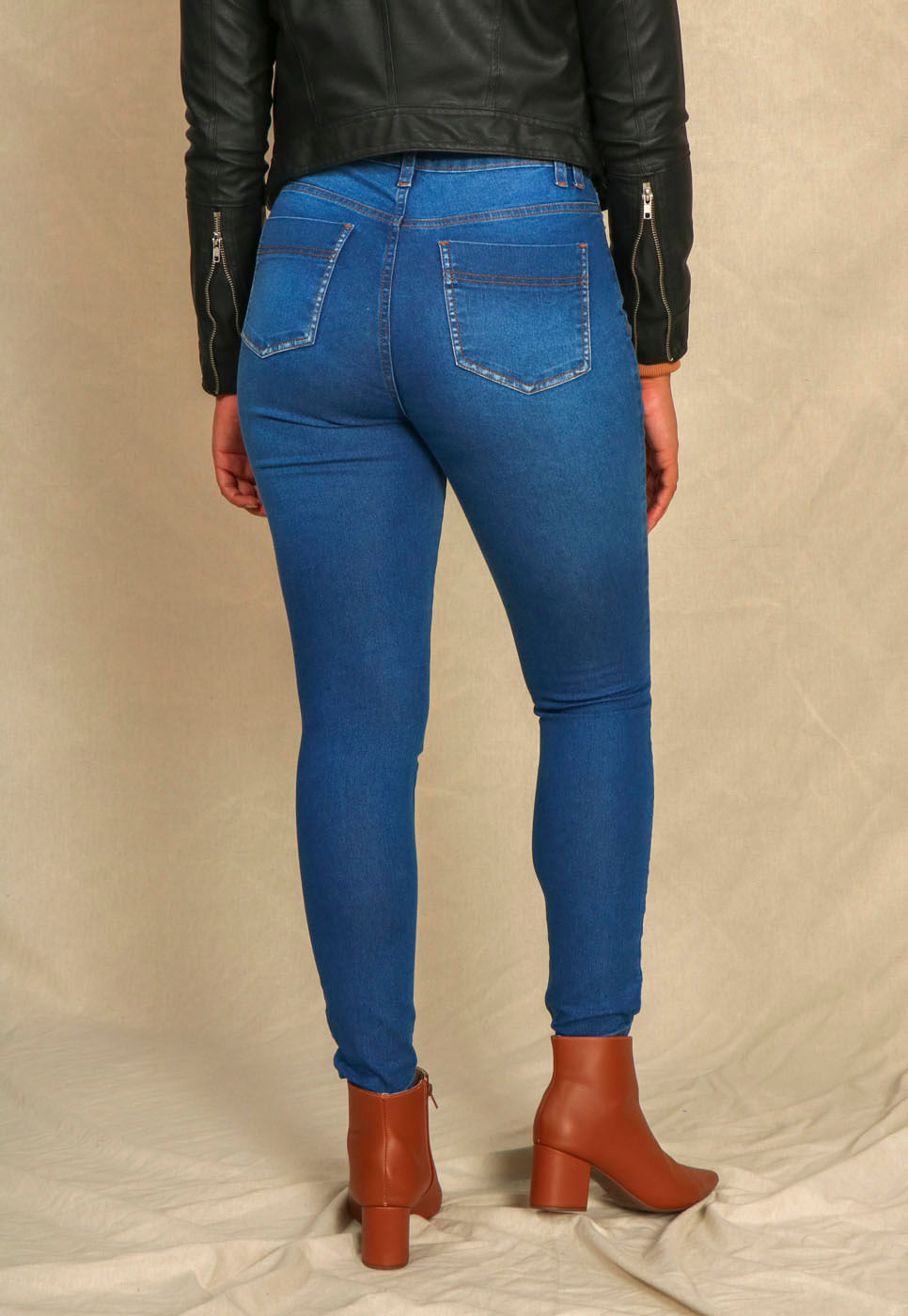 20558-CALCA-SKINNY-AZUL-MEDIO_3