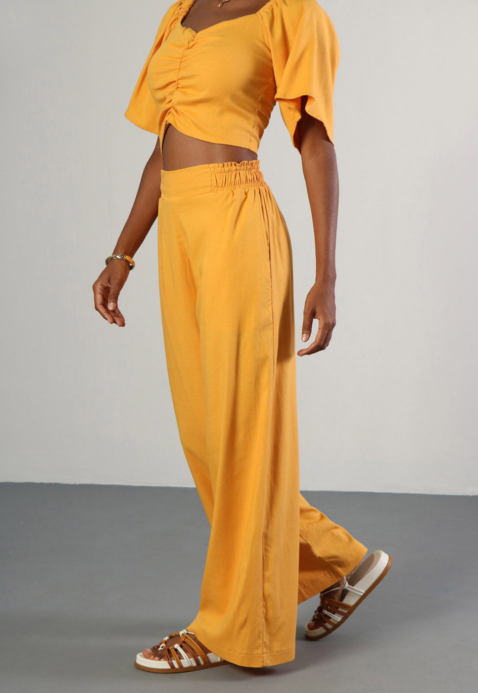 Calça Pantalona Mostarda Combina CalÃ§a Cor Mostarda Feminina Cor