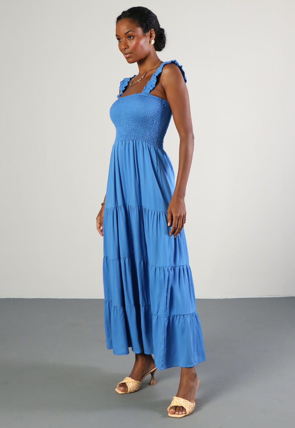 232030670B-VESTIDO-LONGO-RECORTES-EM-VISCOSE-AZUL_3