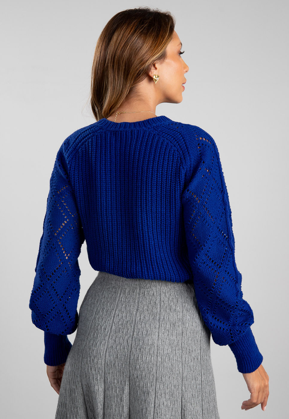 241011199B_BLUSAO-MANGA-BUFANTE-EM-TRICOT-AZUL-COBALTO_999