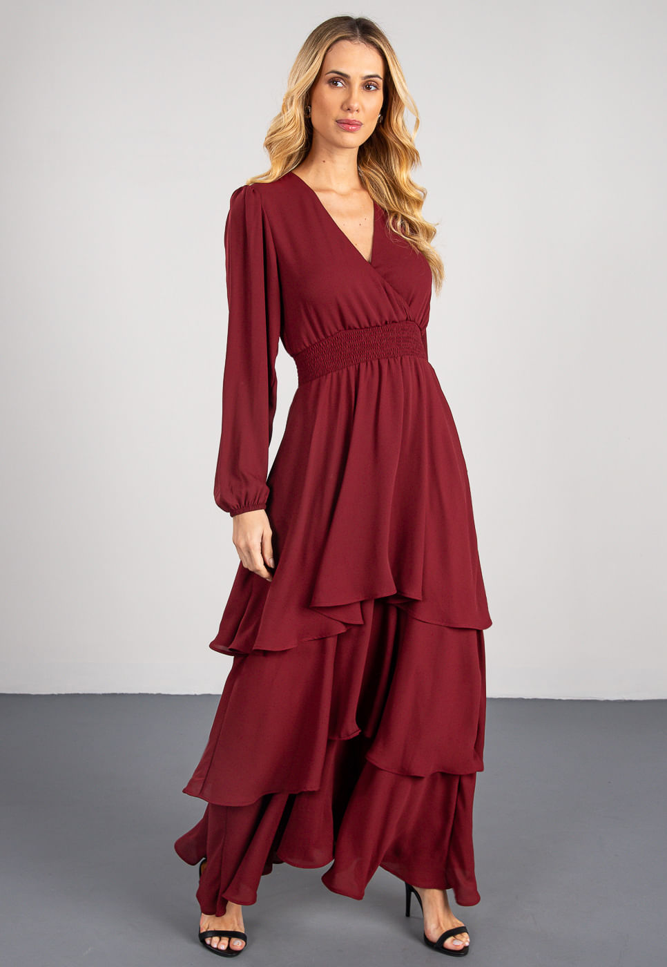 241030716A_VESTIDO-LONGO-COM-BABADOS-EM-CREPE-BORDO_1