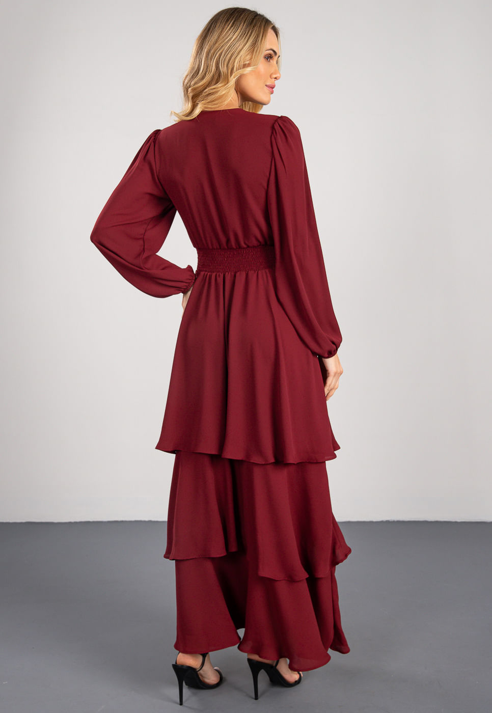 241030716A_VESTIDO-LONGO-COM-BABADOS-EM-CREPE-BORDO_999