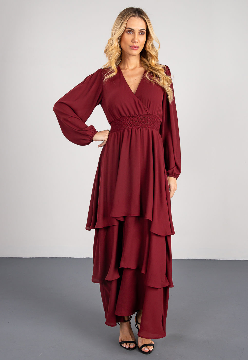 241030716A_VESTIDO-LONGO-COM-BABADOS-EM-CREPE-BORDO_4