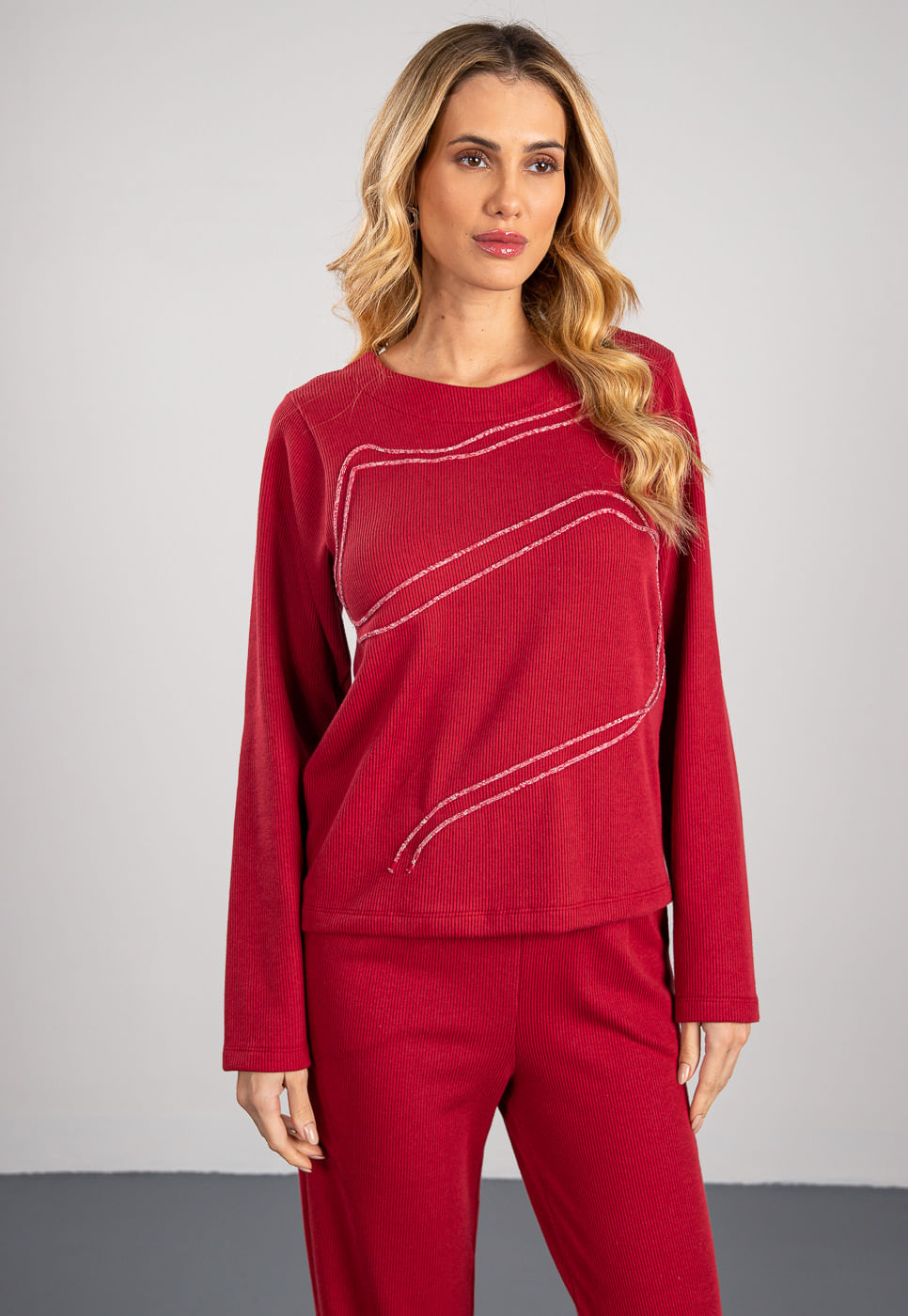 241011226A_BLUSA-COM-BORDADO-EM-TRICOT-CHAMPY-VERMELHO_4