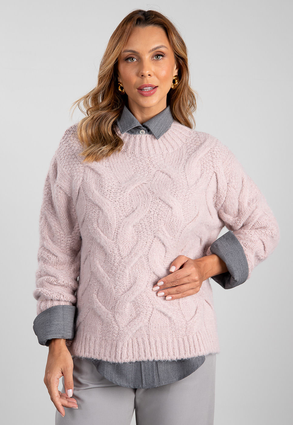 241011225B_BLUSAO-EM-TRICOT-COM-PELINHOS-ROSA_2