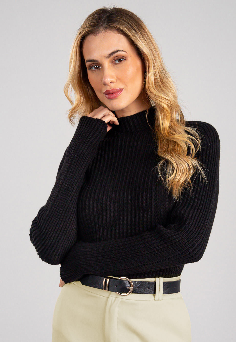 241011213C_BLUSAO-GOLA-ALTA-EM-TRICOT-PRETO_2