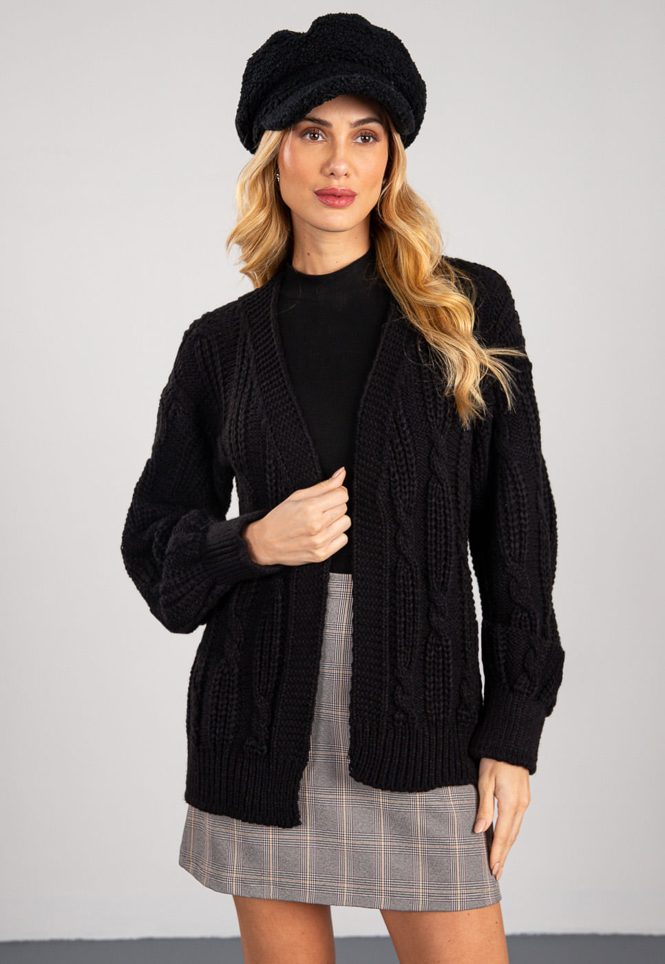 241080210A_CARDIGAN-ALONGADO-MANGA-BUFANTE-EM-TRICOT-PRETO_8