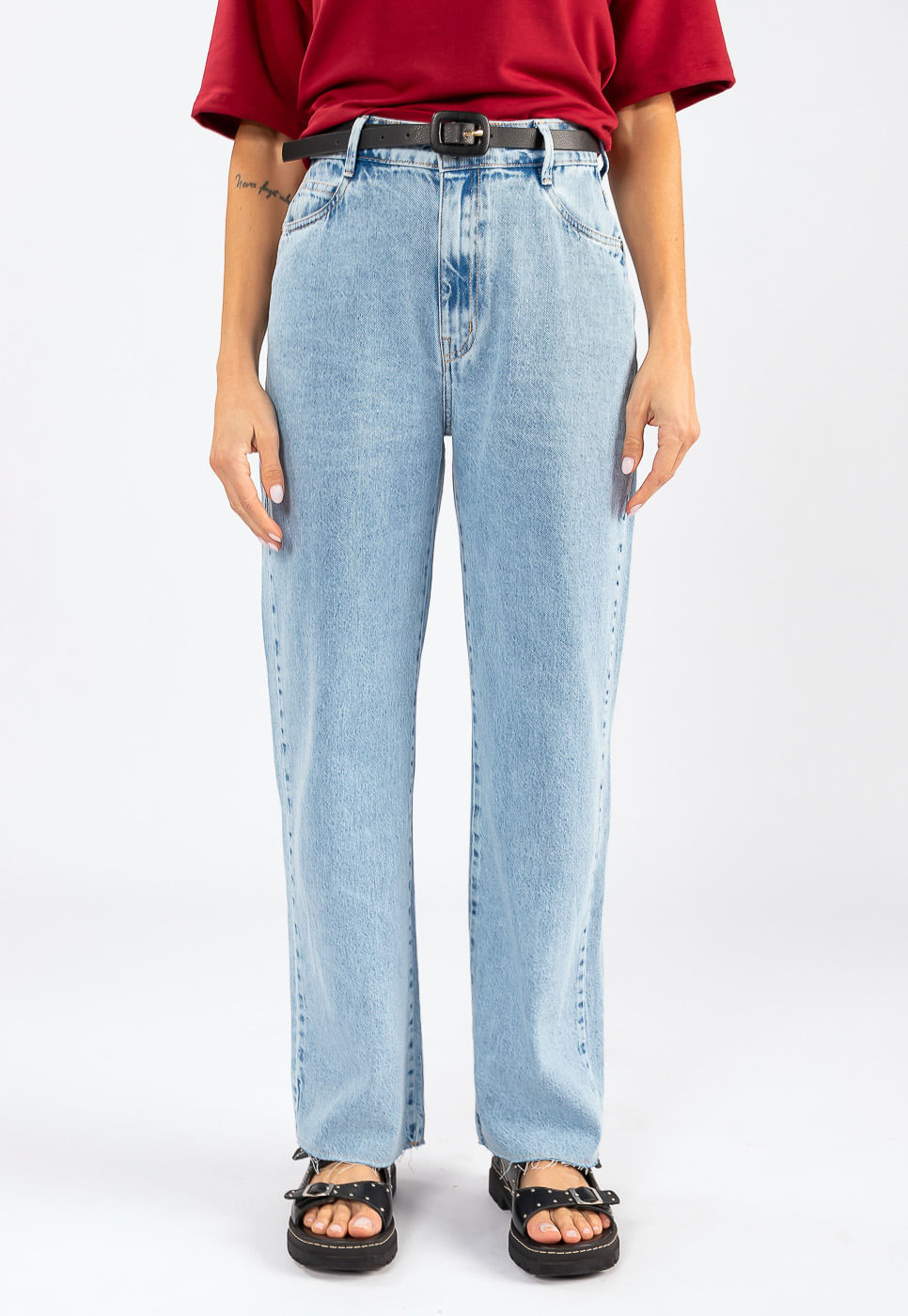 242070355A_CALCA-RETA-CINTURA-ALTA-EM-JEANS-AZUL-CLARO_5