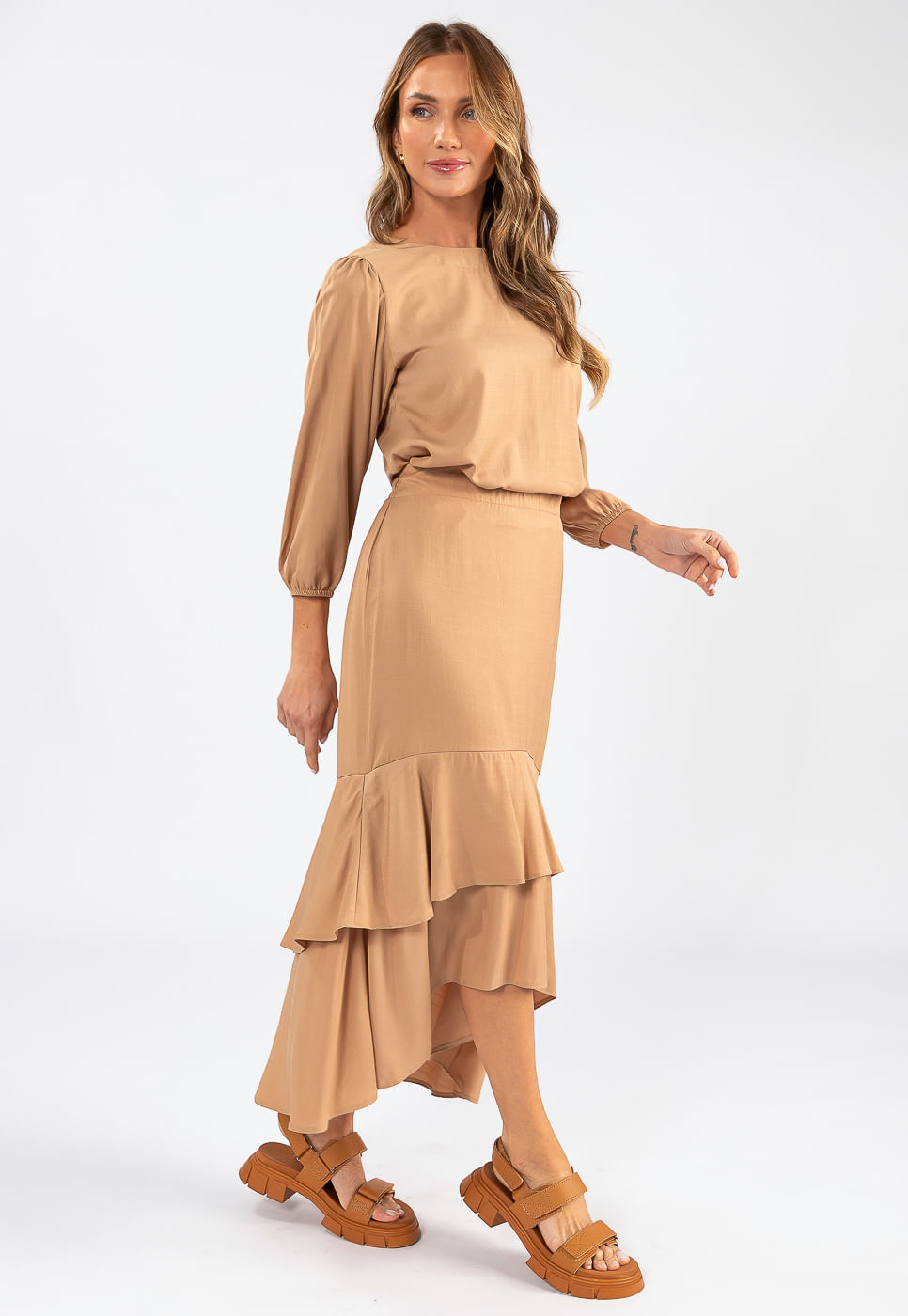 242020221A_SAIA-MIDI-COM-BABADOS-EM-VISCOSE-BEGE_3