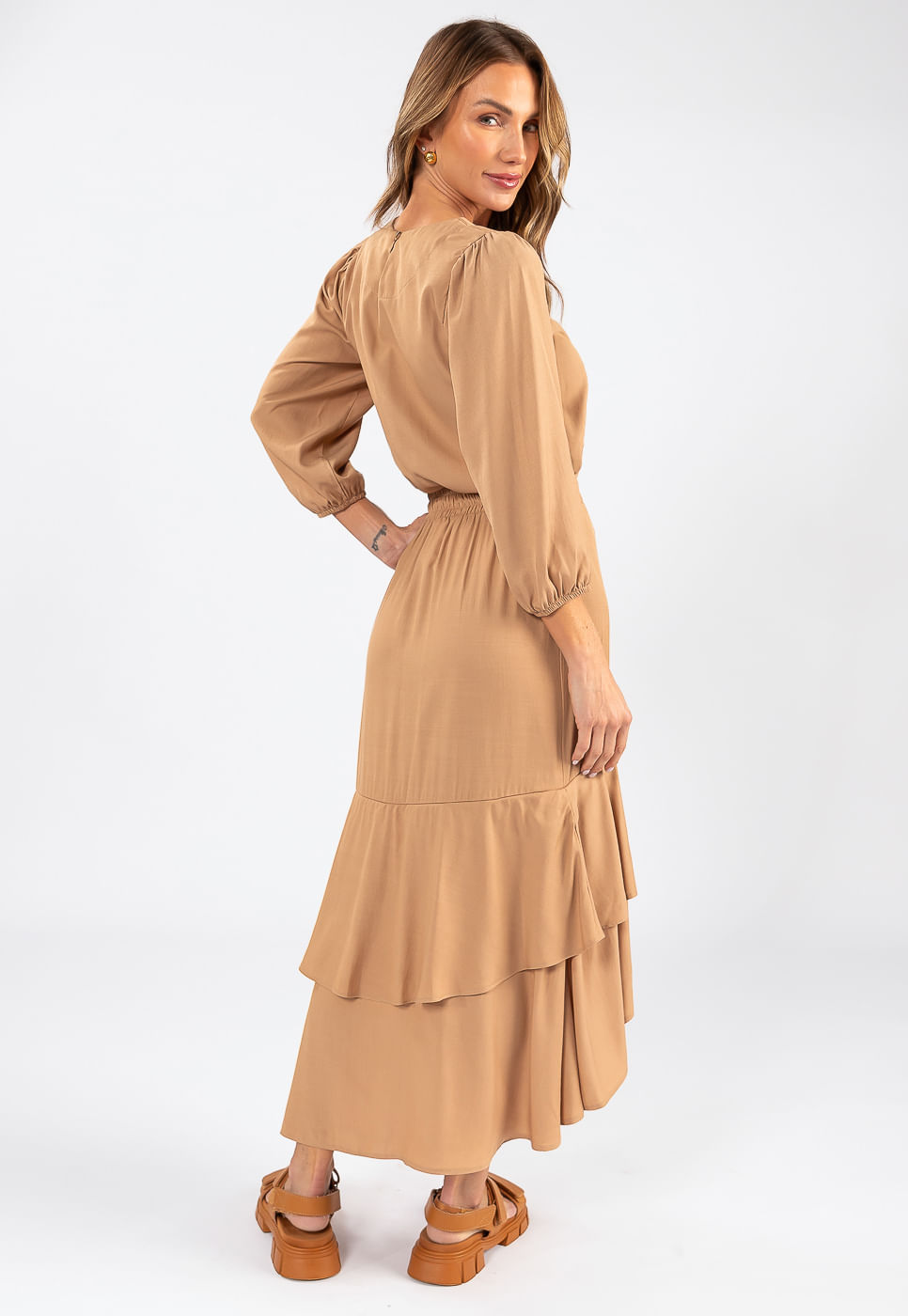 242020221A_SAIA-MIDI-COM-BABADOS-EM-VISCOSE-BEGE_999