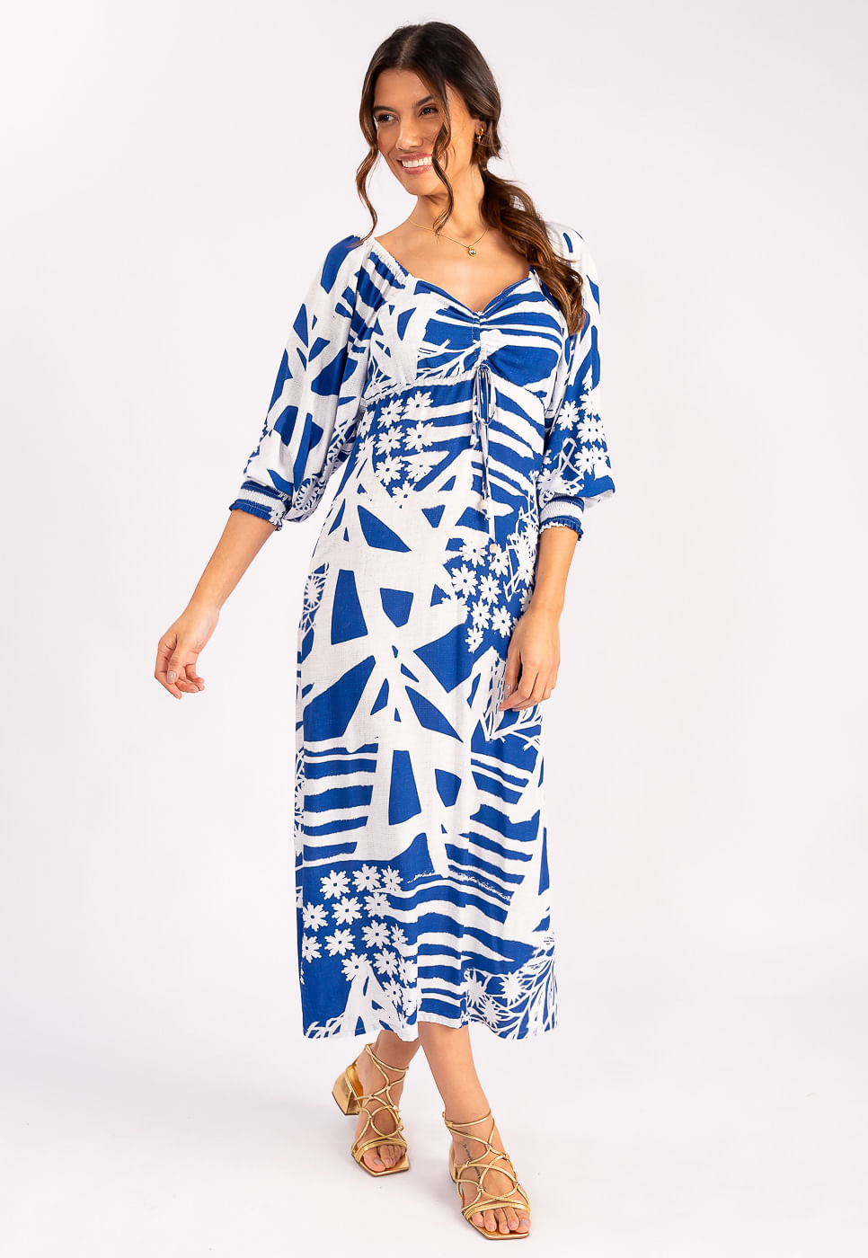 242030742A_VESTIDO-MIDI-DECOTE-FRANZIDO-EM-VISCOSE-ABSTRATO-MARINHO_1