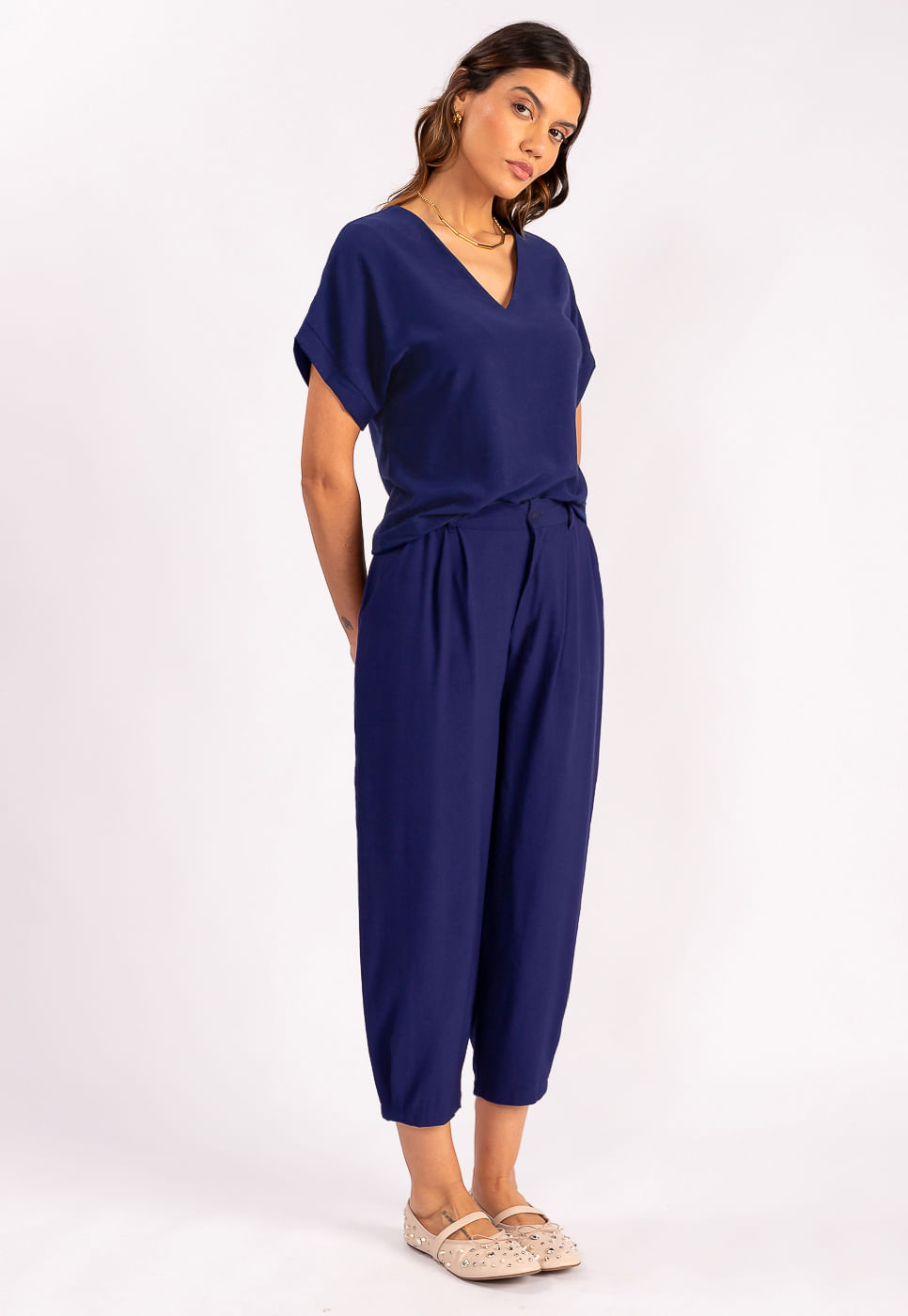 242070370B_CALCA-SLOUCHY-ALFAIATARIA-EM-VISCOSE-AZUL-MARINHO_1