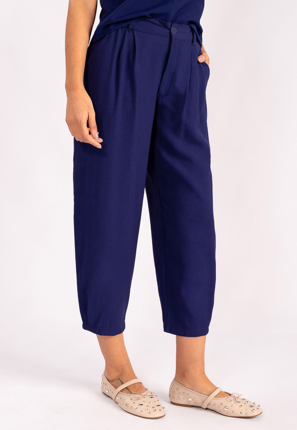 242070370B_CALCA-SLOUCHY-ALFAIATARIA-EM-VISCOSE-AZUL-MARINHO_999
