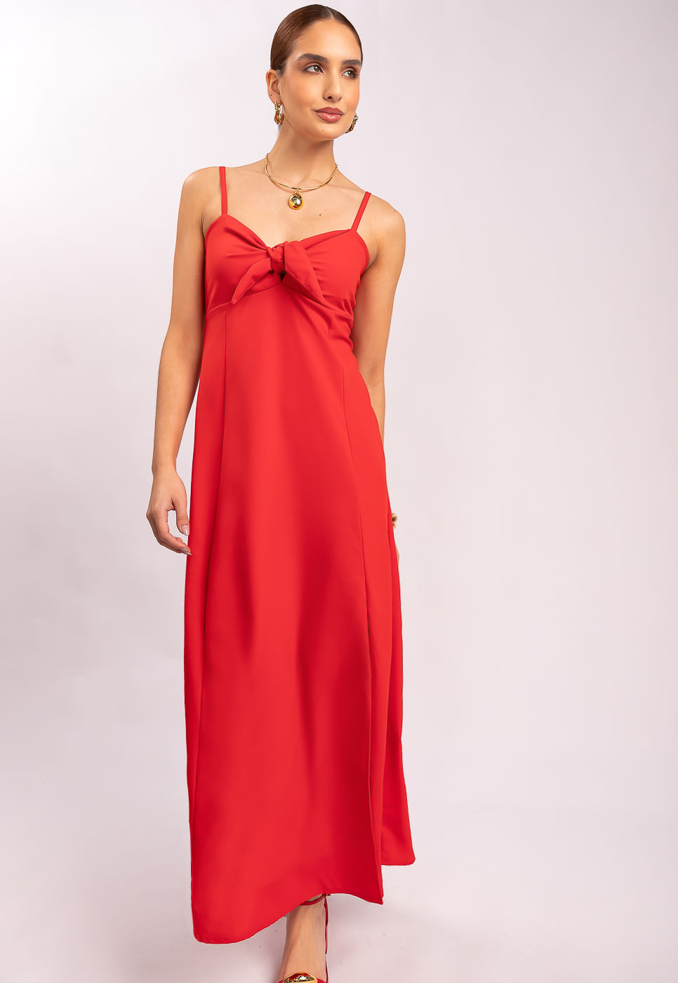 242030746A_VESTIDO-LONGO-COM-AMARRACAO-EM-CREPE-VERMELHO_6