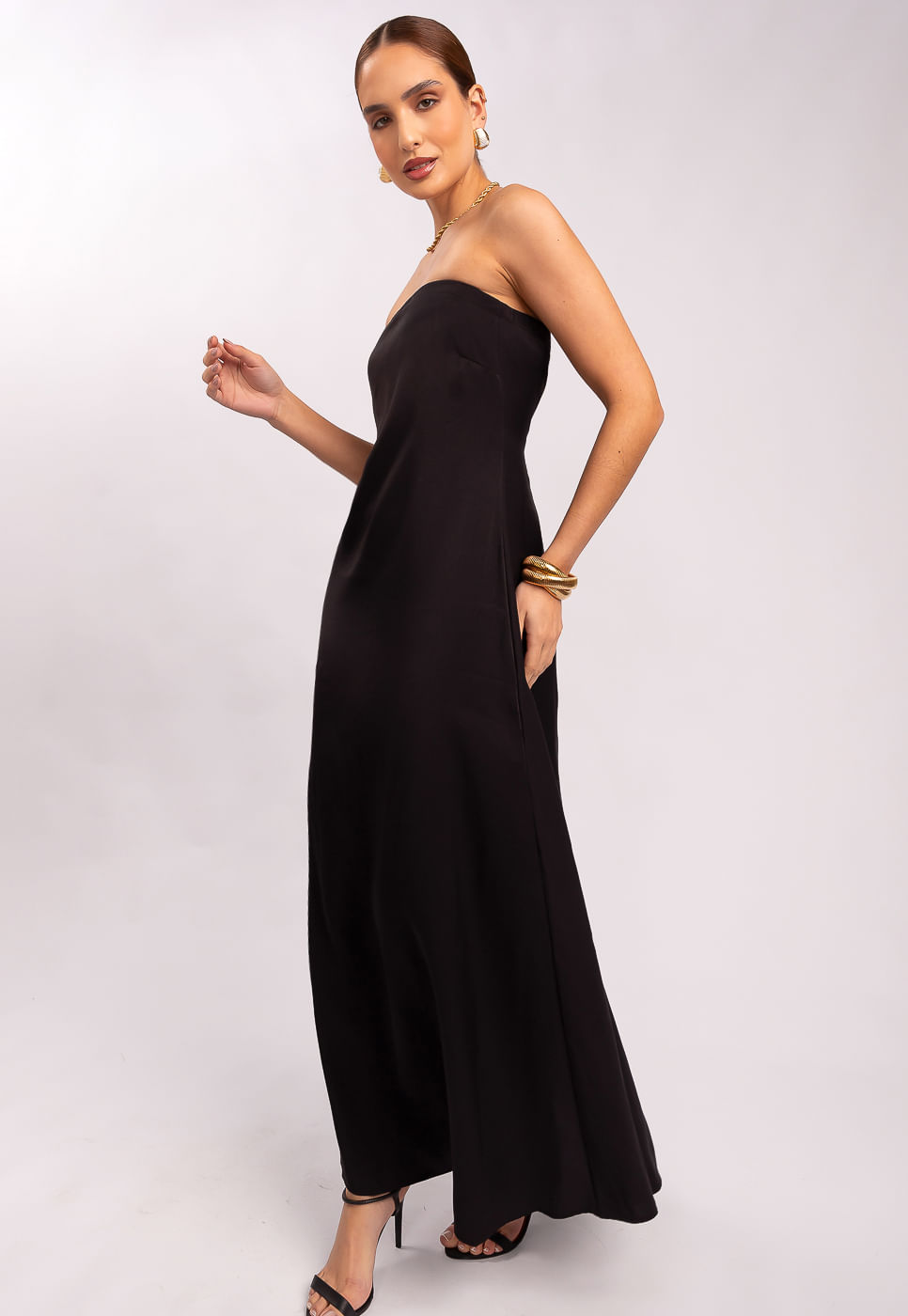 242030751B_VESTIDO-LONGO-DECOTE-RETO-EM-ALFAIATARIA-SHINE-PRETO_2
