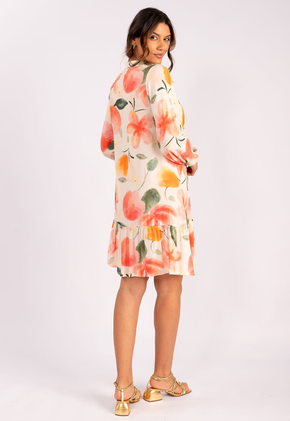 242030740A_VESTIDO-CURTO-COM-BOTOES-EM-VISCOSE-FLORAL-AQUARELA-TROPICAL_999