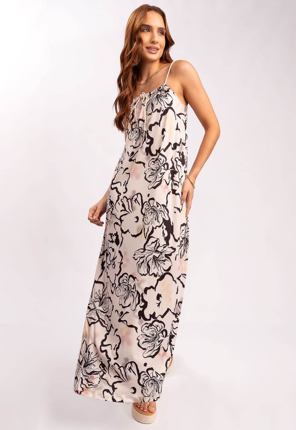 242030745A_VESTIDO-LONGO-EM-MALHA-SUEDE-FLORAL-AQUARELADO-OFF-WHITE_1