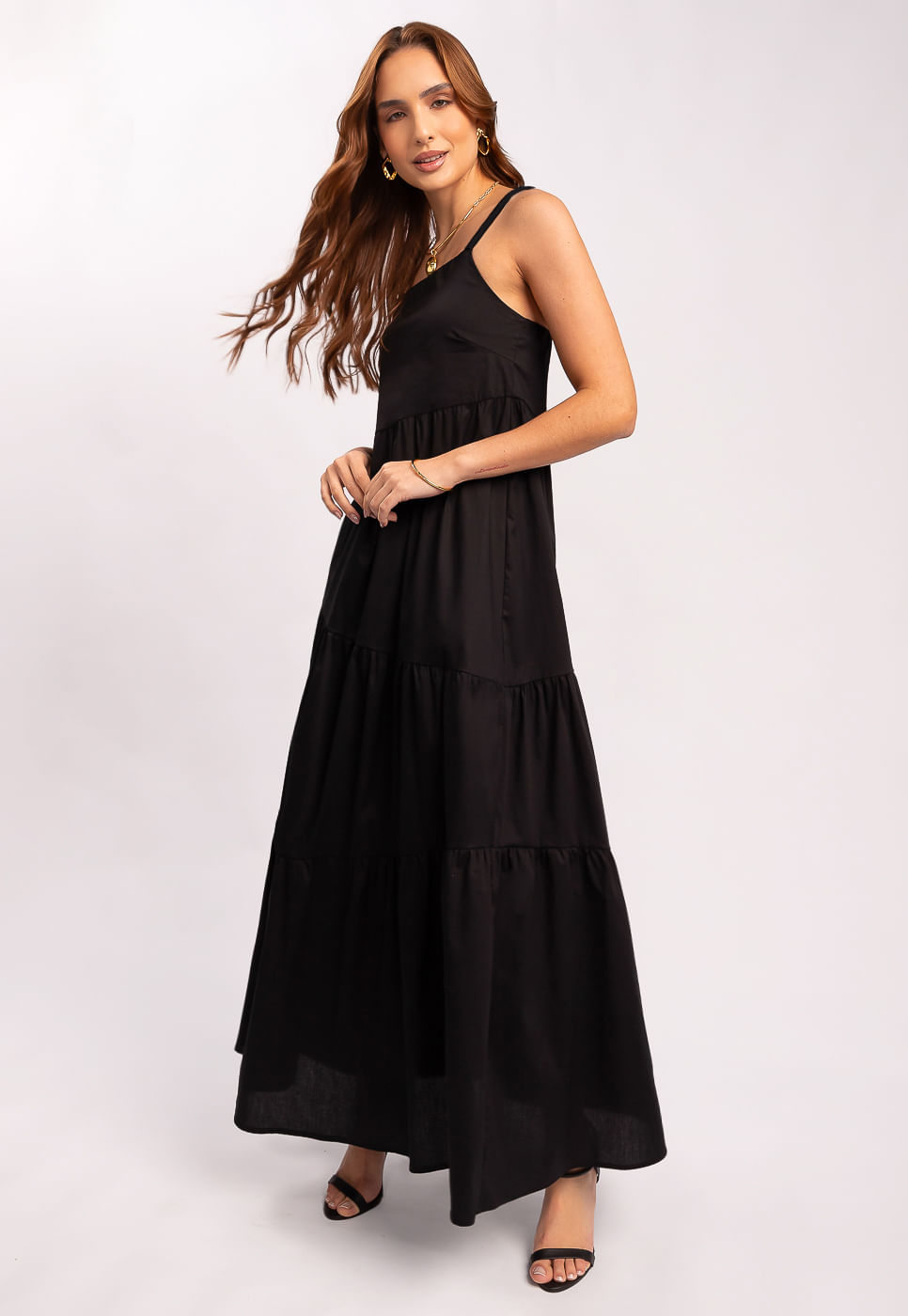 242030755B_VESTIDO-LONGO-RECORTES-ASSIMETRICOS-EM-TRICOLINE-PRETO_1