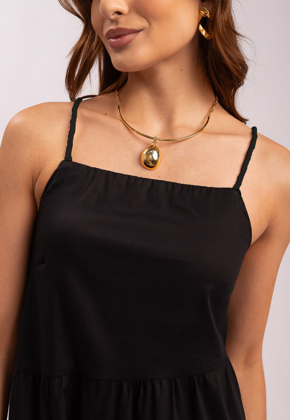 242030755B_VESTIDO-LONGO-RECORTES-ASSIMETRICOS-EM-TRICOLINE-PRETO_3