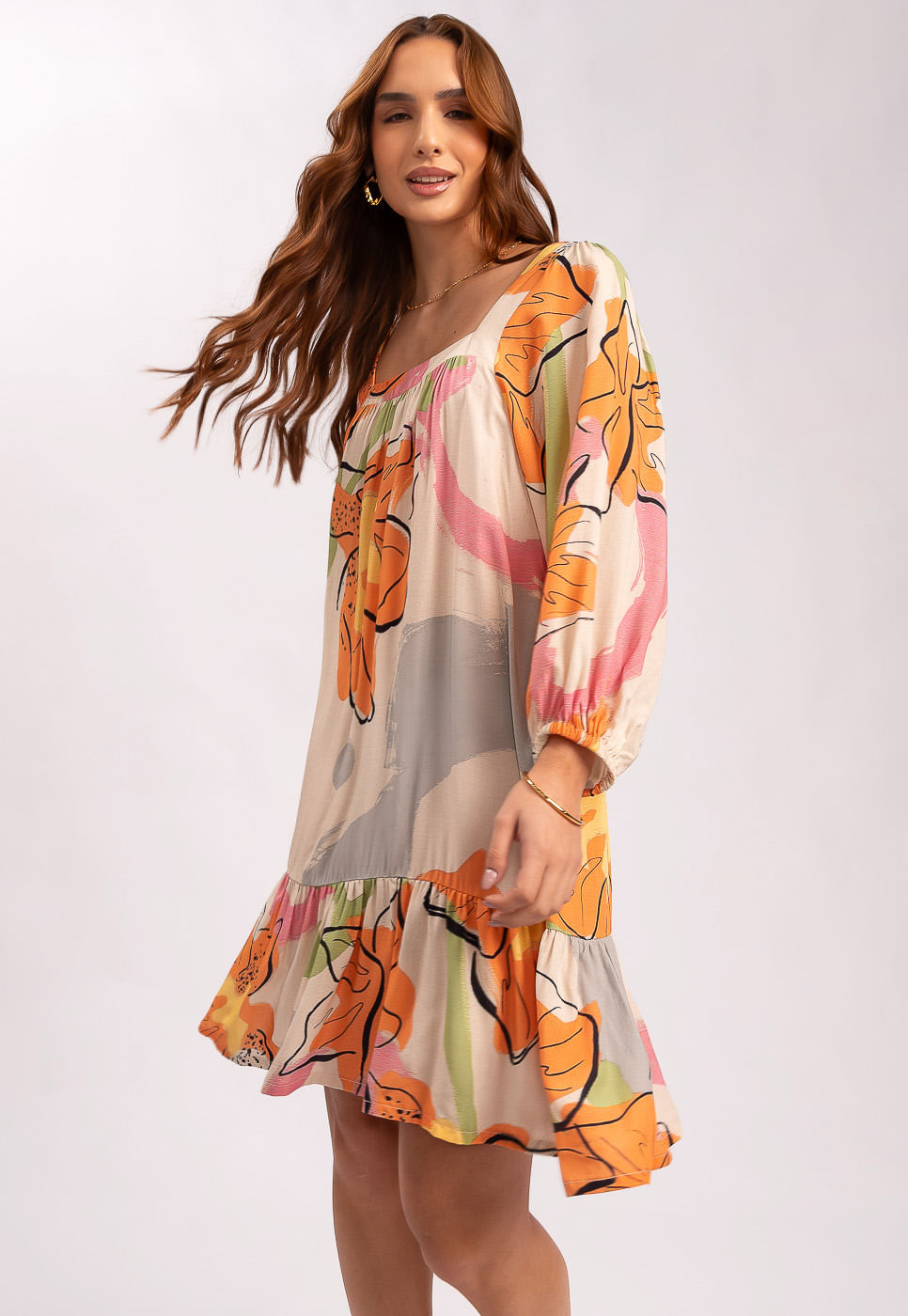 242030749A_VESTIDO-CURTO-MANGA-LONGA-EM-VISCOSE-FLORAL-ABSTRATO_2