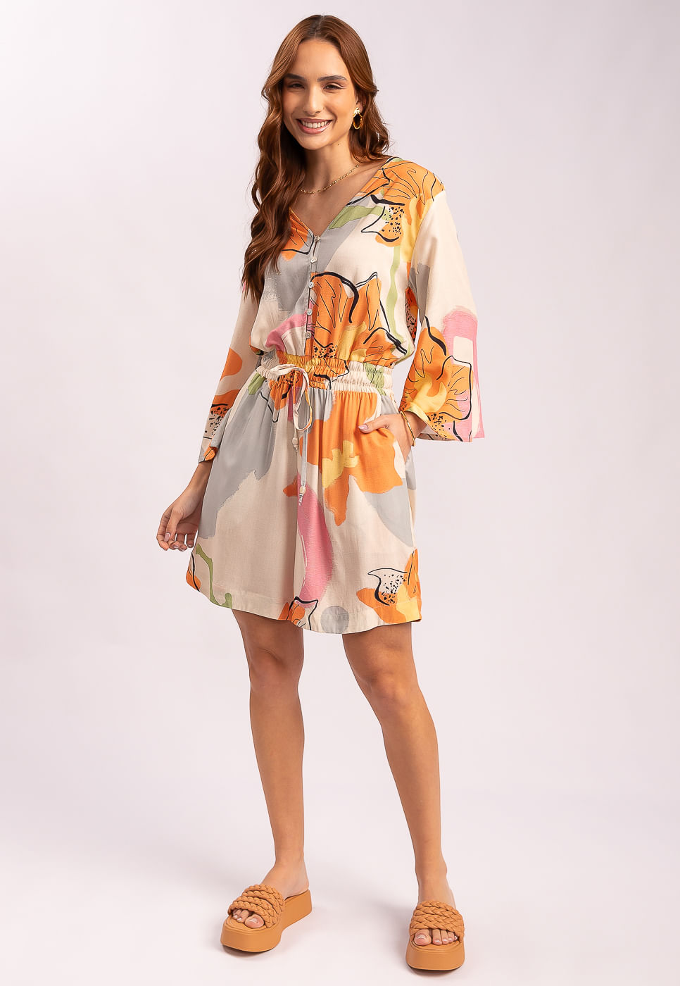 242180215A_MACACAO-CURTO-MANGA-AMPLA-EM-VISCOSE-FLORAL-ABSTRATO_1