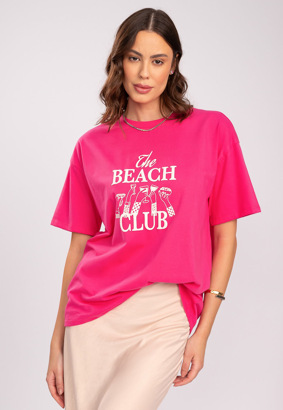 242011281C_T-SHIRT-OVERSIZED-ESTAMPA-BEACH-CLUB-EM-ALGODAO-ROSA_1