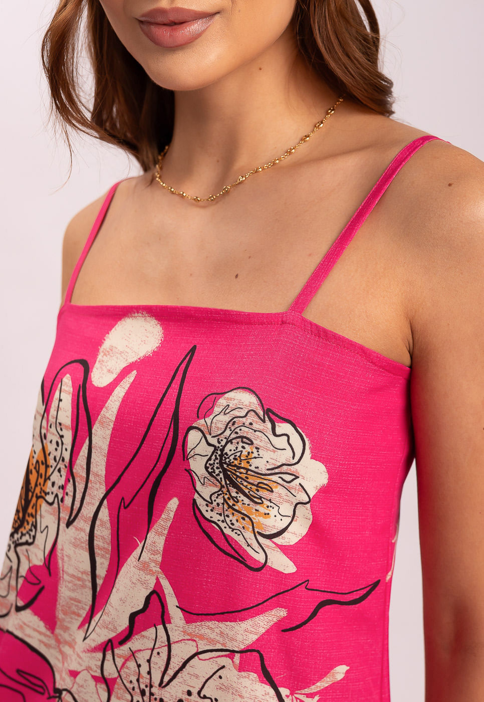 242030757A_VESTIDO-LONGO-COM-RECORTE-NA-BARRA-FLORAL-PINK_5
