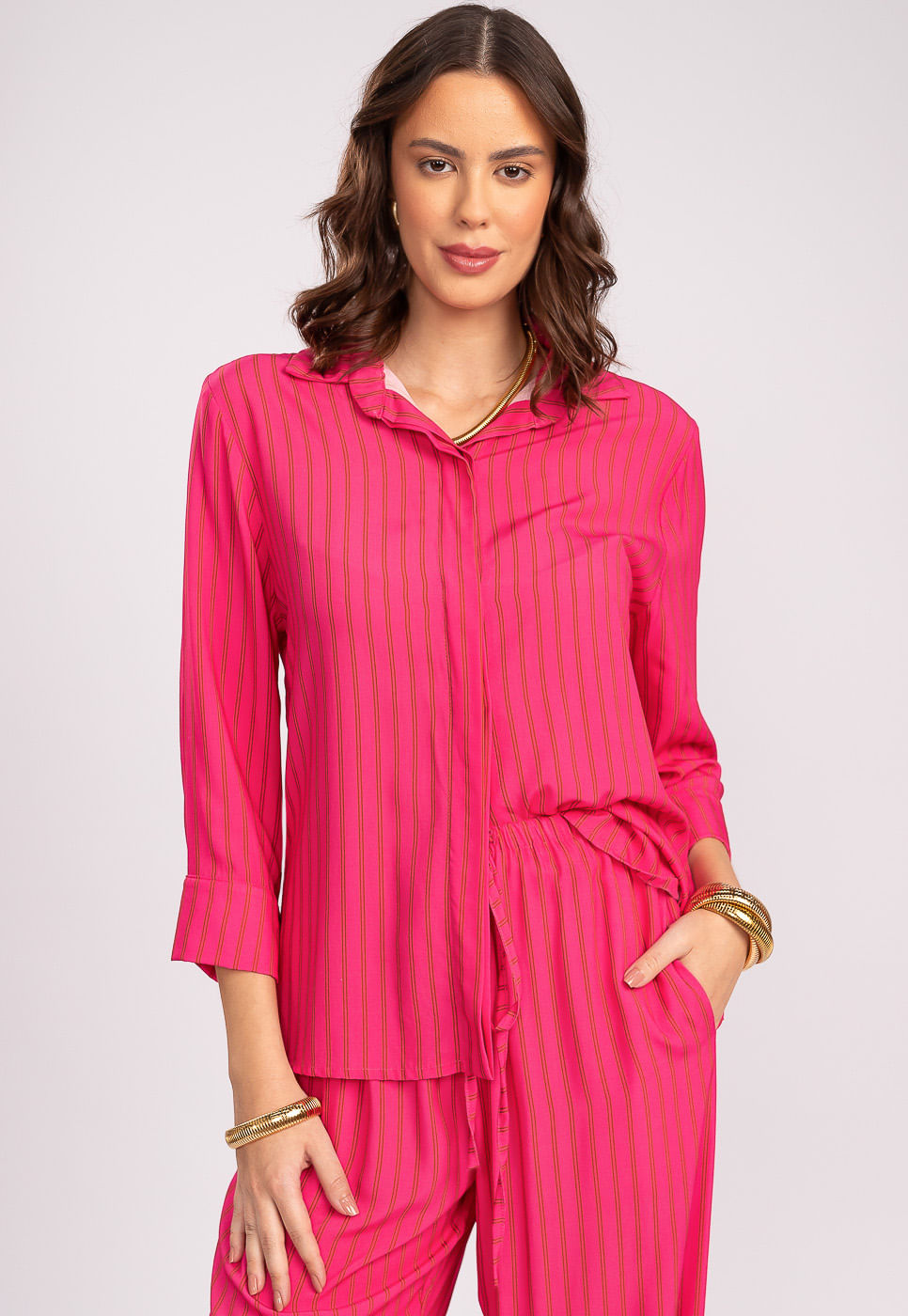 242011300A_CAMISA-LISTRADA-PINK-EM-VISCOSE_1