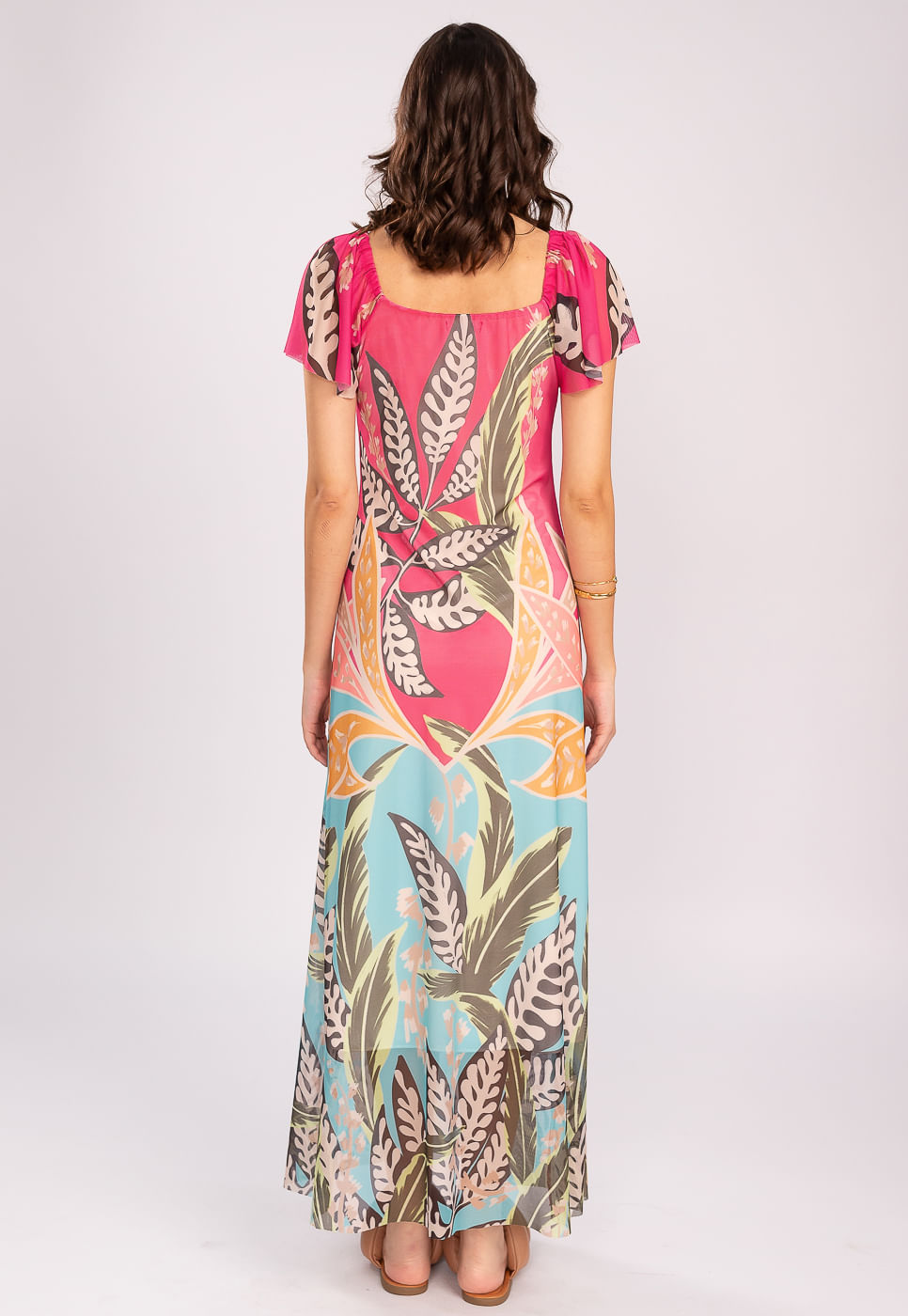 242030759A_VESTIDO-LONGO-COM-MANGAS-EM-TULE-FOLHAGEM-COLORIDA_999