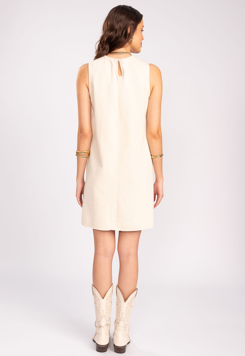 242030758A_VESTIDO-CURTO-EVASE-EM-SARJA-DE-LINHO-BEGE-CLARO_3