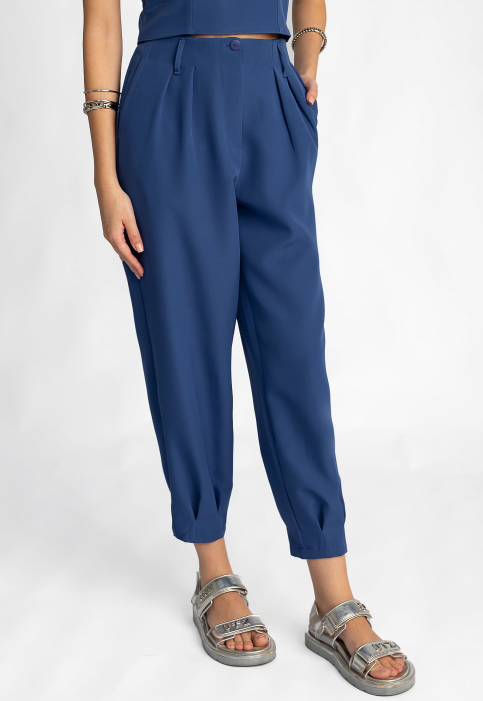 242070373B_CALCA-SLOUCHY-EM-ALFAIATARIA-MARINHO_999