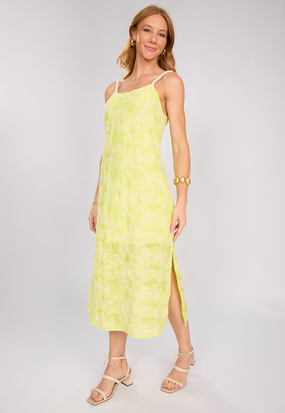 242030776A_VESTIDO-MIDI-COM-BORDADOS-EM-ALGODAO-VERDE-CITRICO_4