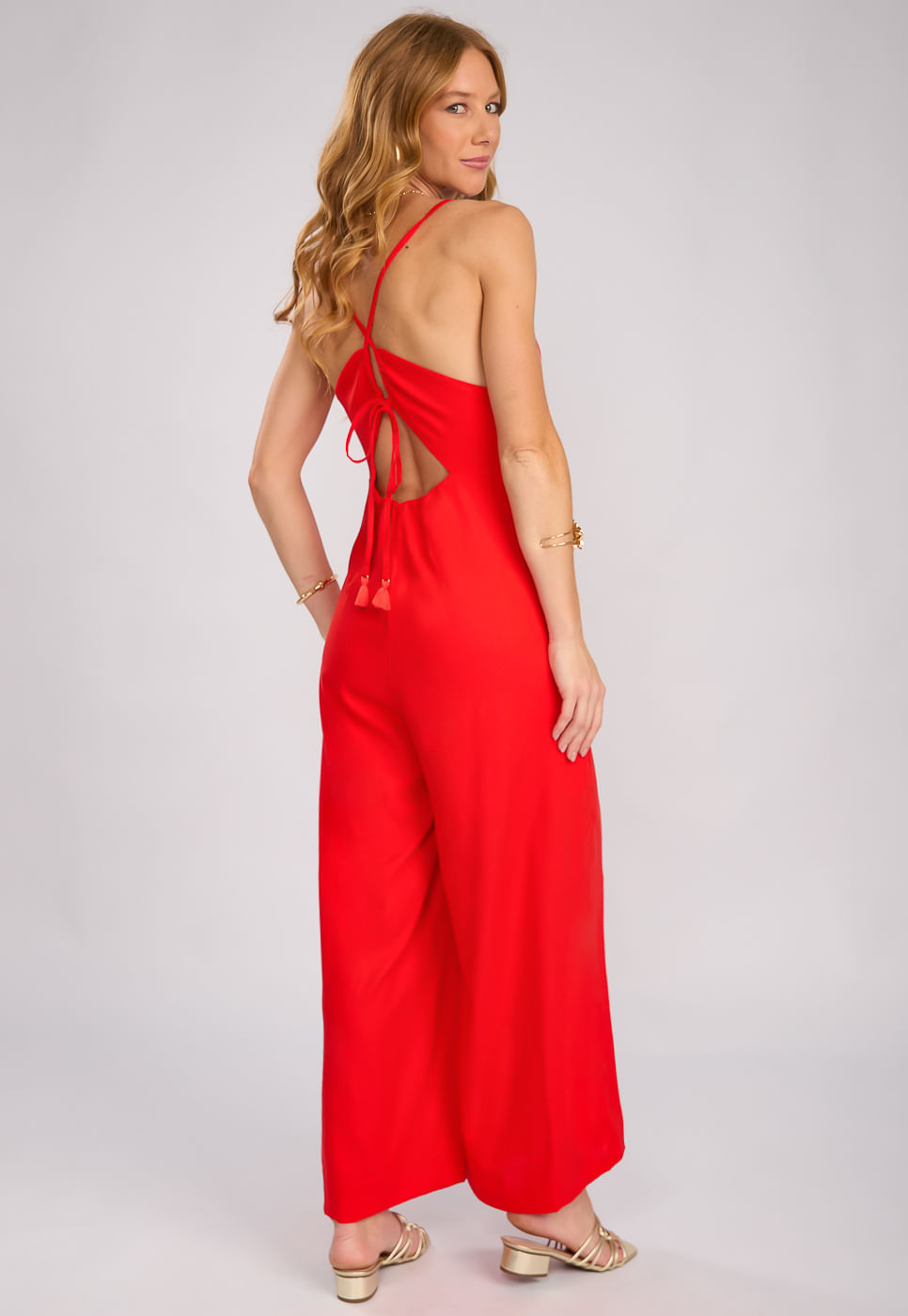 242180222C_MACACAO-PANTALONA-COM-DECOTE-NAS-COSTAS-EM-VISCOSE-VERMELHO_999