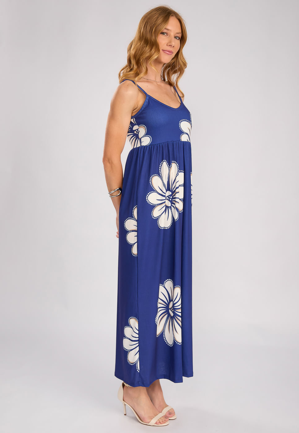 242030774A_VESTIDO-LONGO-DECOTE-V-EM-MALHA-CANELADA-FLORAL-ORNAMENTAL-AZUL_2