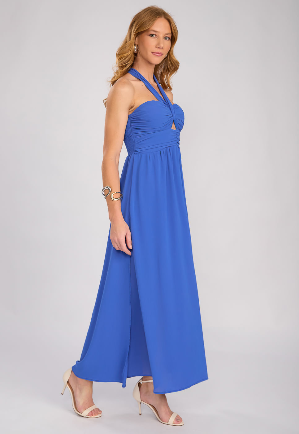 242030787A_VESTIDO-LONGO-AMARRACAO-NO-PESCOSO-EM-CHIFFON-AZUL_2