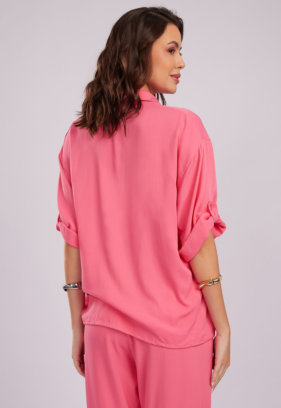 251011002A_CAMISA-MANGA-LONGA-ROSA-EM-VISCOSE_3