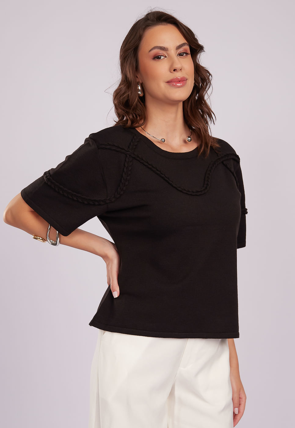 251011010B_BLUSA-COM-TRANCADO-EM-TRICOT-PRETO_2