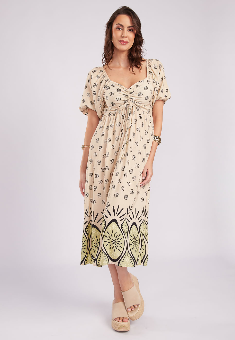 251030005A_VESTIDO-MIDI-COM-DECOTE-CORACAO-EM-VISCOSE-ESTAMPADO_5