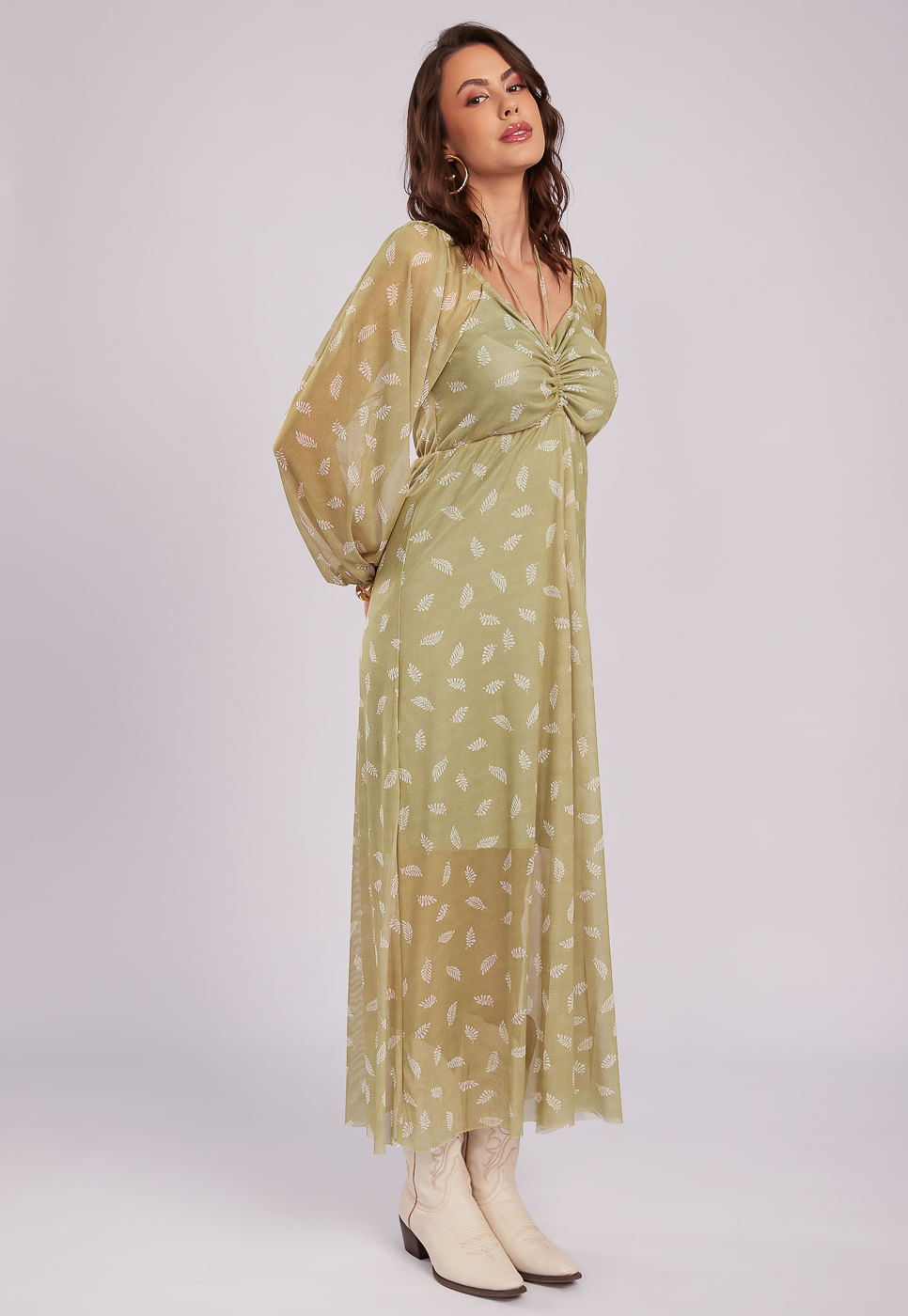 251030006A_VESTIDO-MANGA-LONGA-EM-TULE-VERDE-COM-ESTAMPA-EM-FOLHAGENS-VERDE_2