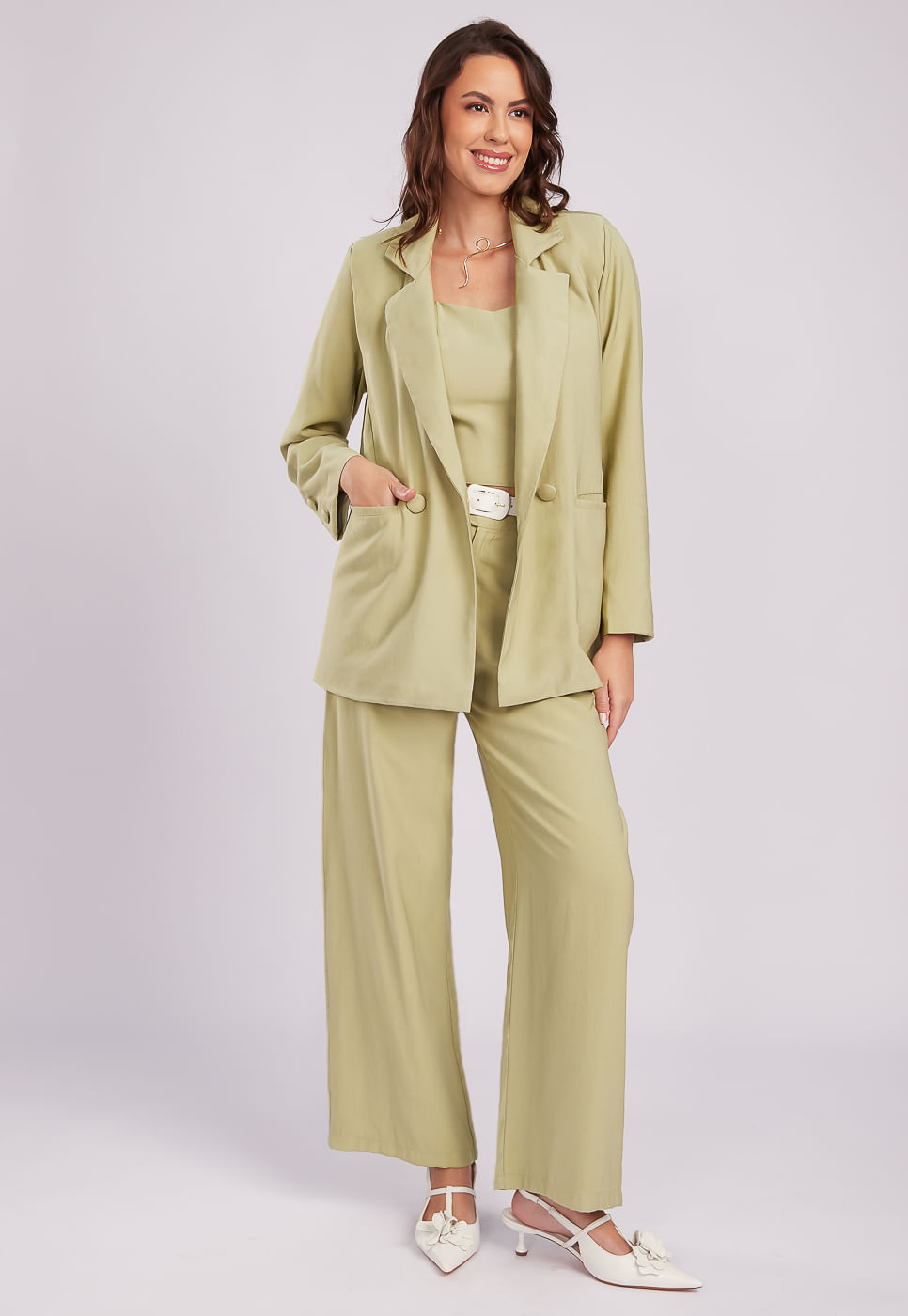 251080001B_BLAZER-ALONGADO-ALFAIATARIA-VERDE-MATCHA_5