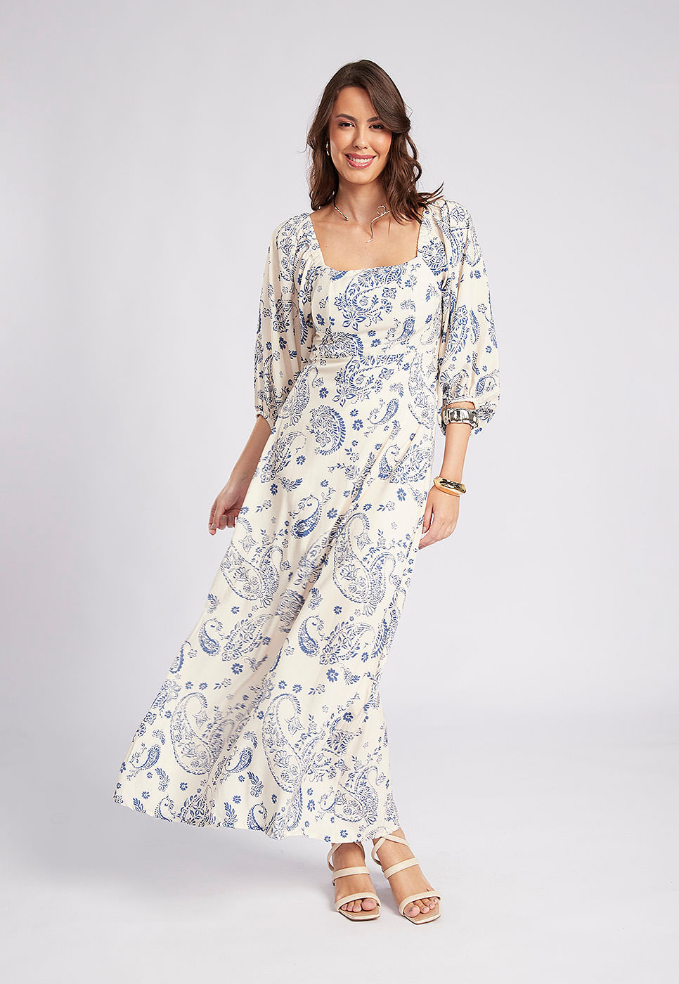 251030008A_VESTIDO-LONGO-EM-VISCOSE-ESTAMPADA-OFF-WHITE_1