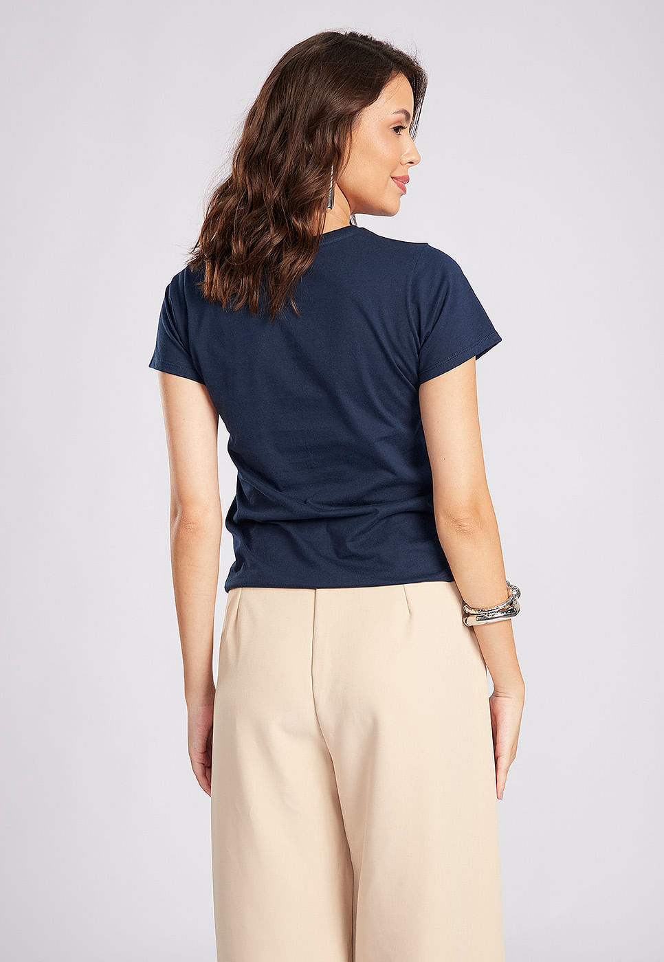251011035B_BLUSA-MANGA-CURTA-MARINHO-BORDADO-TRADITION_3