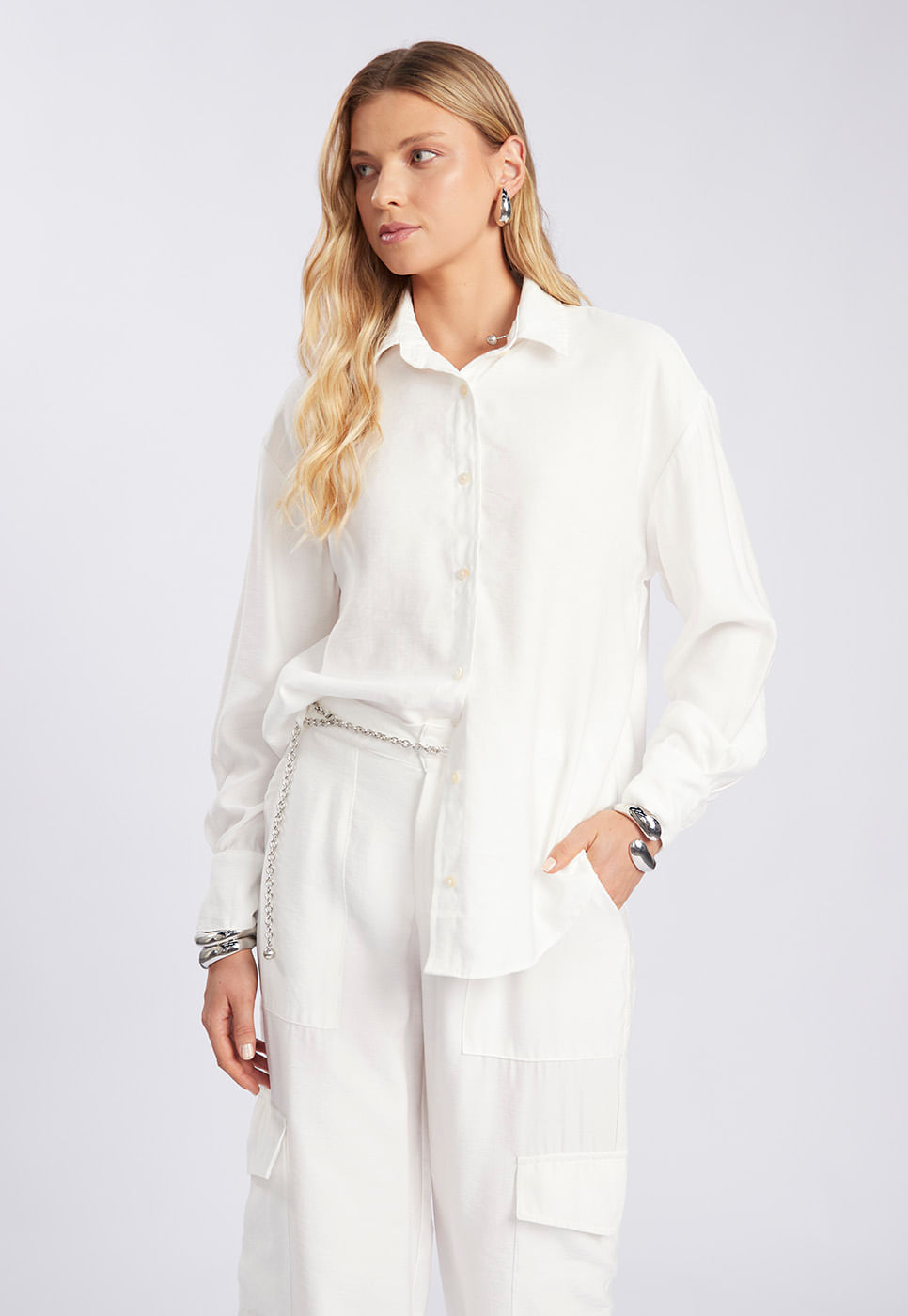 251011041A_CAMISA-ALFAIATARIA-OFF-WHITE_999