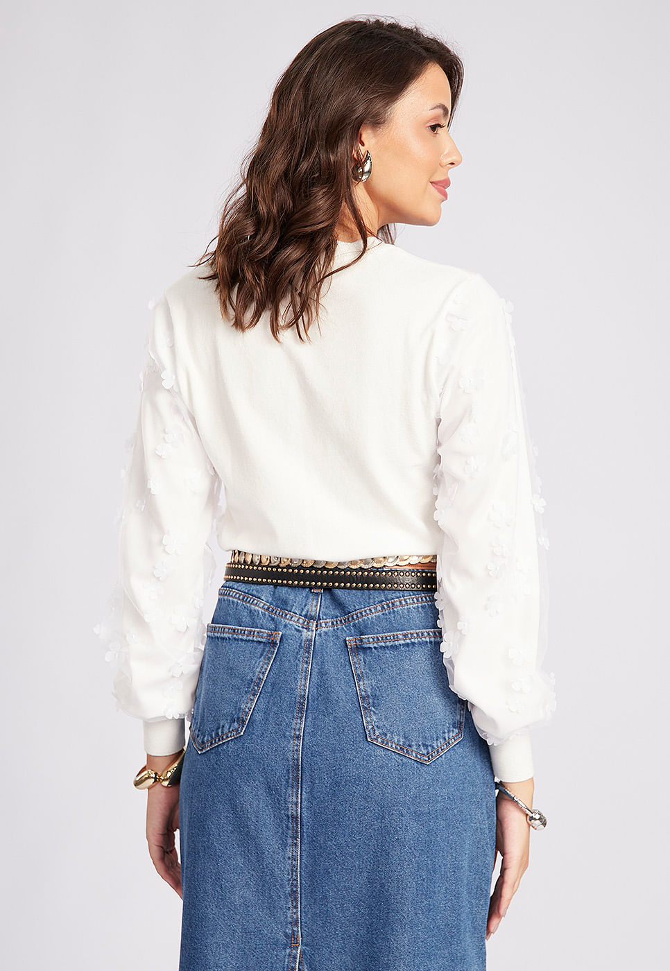 251011046A_BLUSA-EM-TRICOT-OFF-WHITE-COM-MANGA-EM-TULE-FLORAL_3