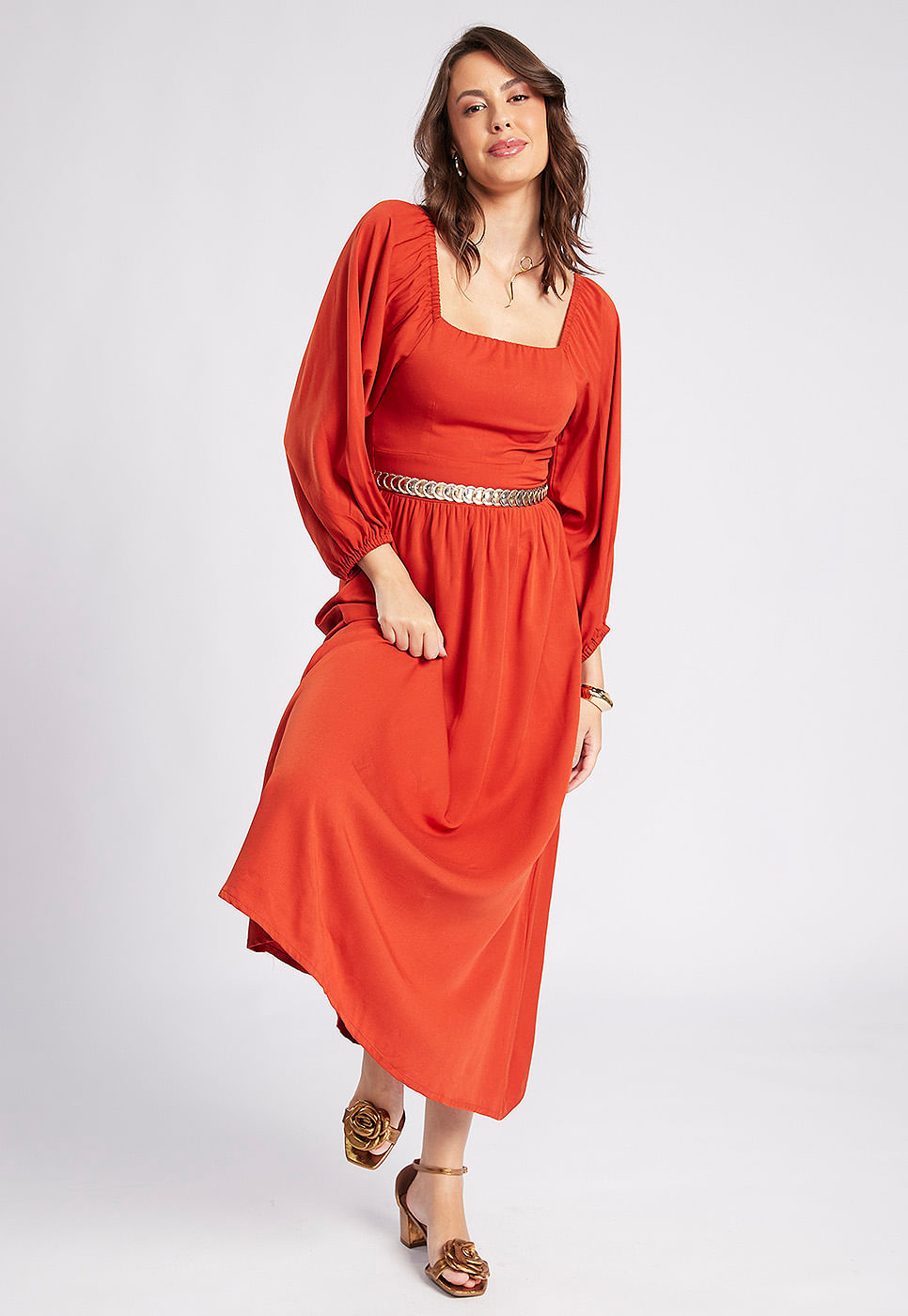 251030010A_VESTIDO-MANGA-LONGA-BUFANTE-EM-VISCOSE-VERMELHO-ARGILA_999