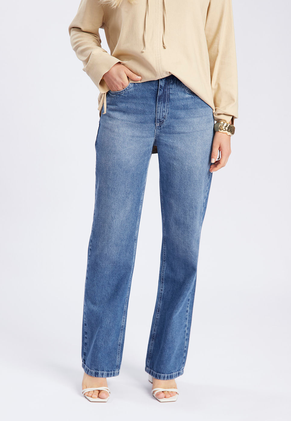 251070018A_CALCA-JEANS-FLARE-AZUL-MEDIO_2