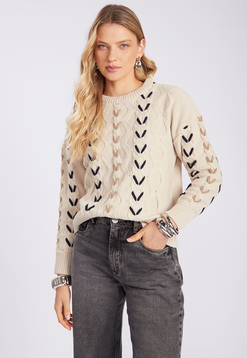 251011018A_BLUSAO-TRICOT-OFF-WHITE_1.jpg