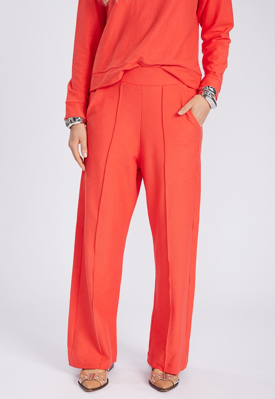 251070020A_CALCA-MOLETINHO-EM-VISCOSE-VERMELHO_4.jpg
