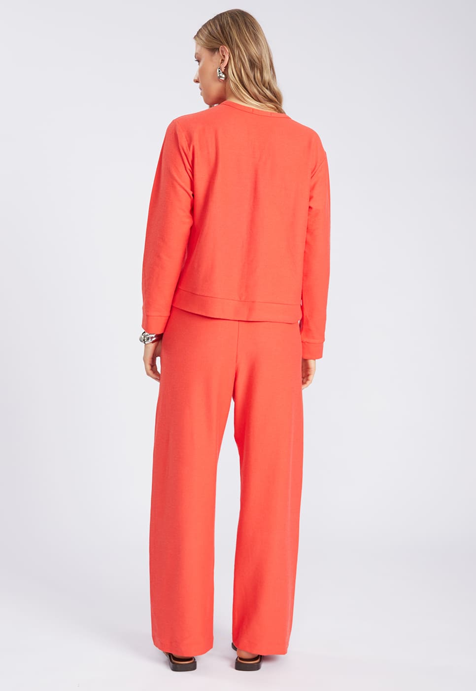 251070020A_CALCA-MOLETINHO-EM-VISCOSE-VERMELHO_5.jpg