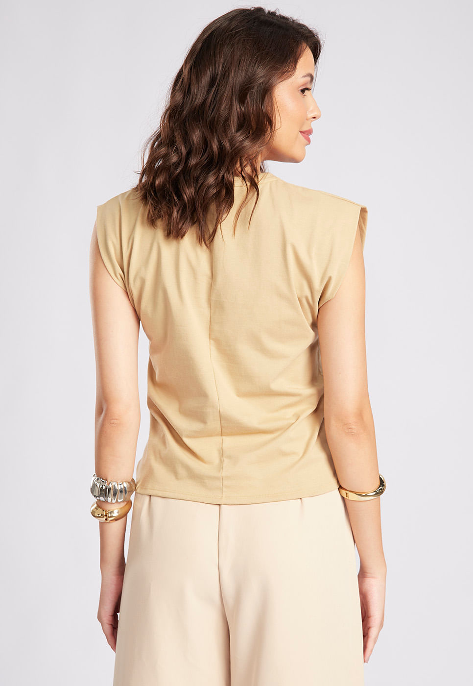 251011045A_BLUSA-MUSCLE-TEE-EM-MEIA-MALHA-BEGE_3